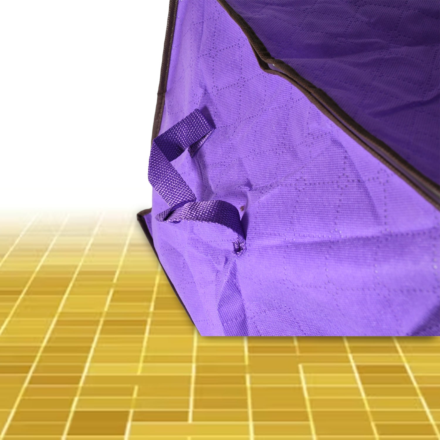 Clothing storage bag with zipper, non-woven storage bag for storing the clothes and sarees. Clothing storage bag with zipper, non-woven storage bag for storing the clothes and sarees.